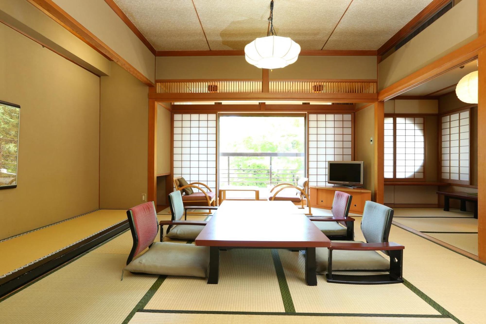 Oku Yugawara Sansuirou Otel Oda fotoğraf
